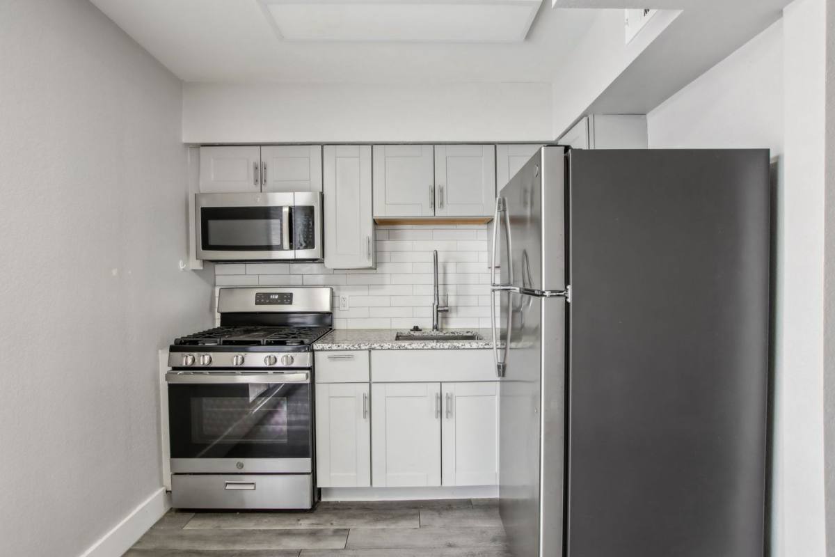 Apartment for rent at 5245 E Thomas Rd, Phoenix, AZ 85018