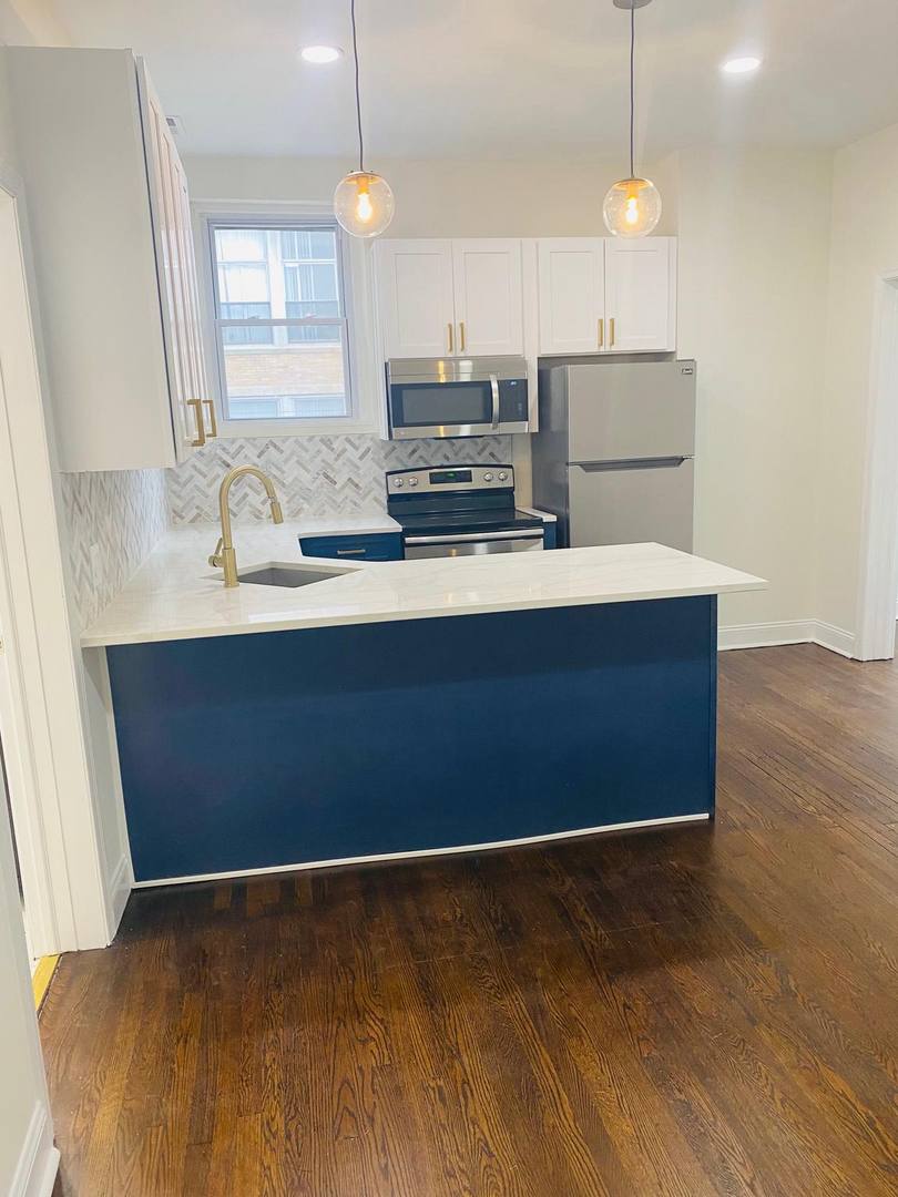 Apartment for rent at 641 N 15th St #1, Philadelphia, PA 19130
