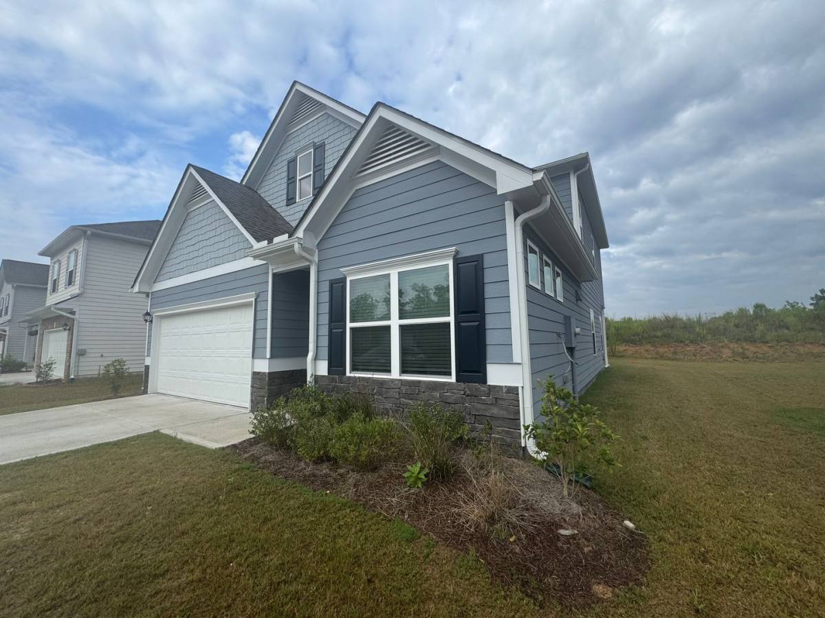 House for rent at 101 Royal Oaks Dr, Rome, GA 30165