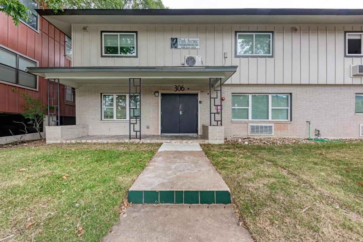 Apartment for rent at 306 E 30th St, Austin, TX 78705
