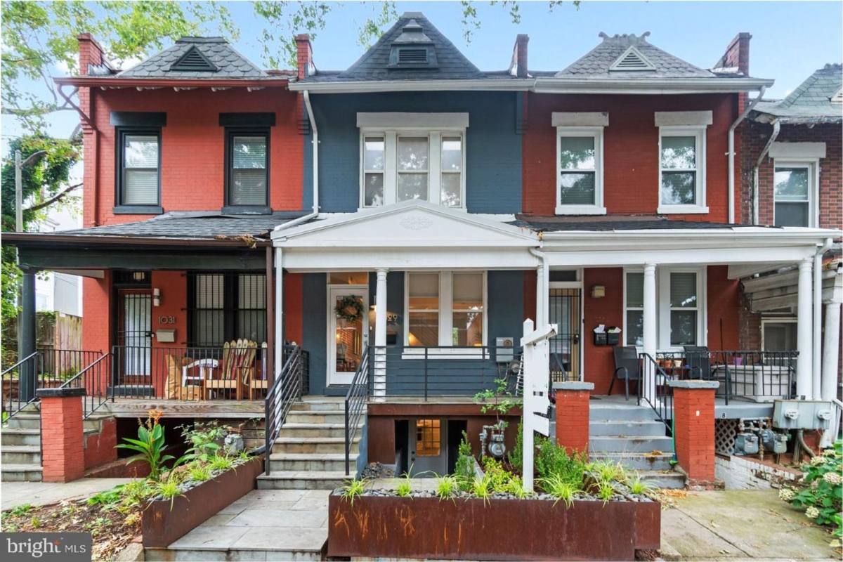 Apartment for rent at 1029 Euclid St NW, Washington, DC 20001