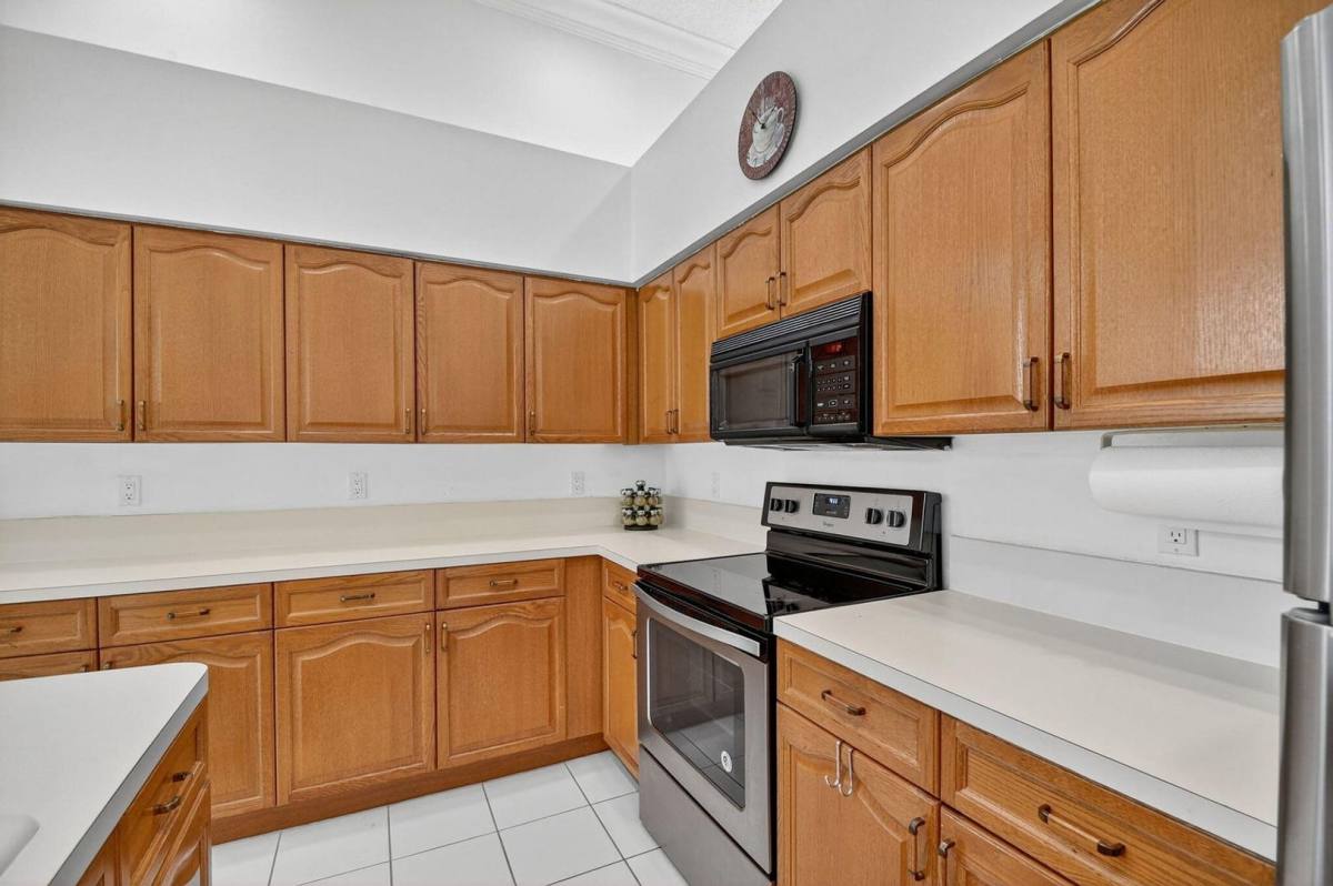 House for rent at 4553 Barclay Fair Way, Lake Worth, FL 33449