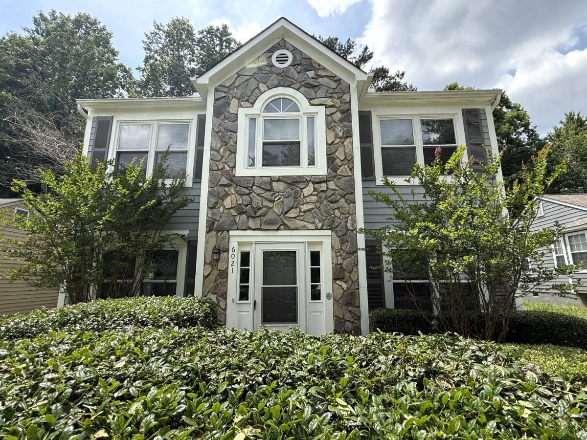 House for rent at 6021 Black Bear Court, Charlotte, NC 28214