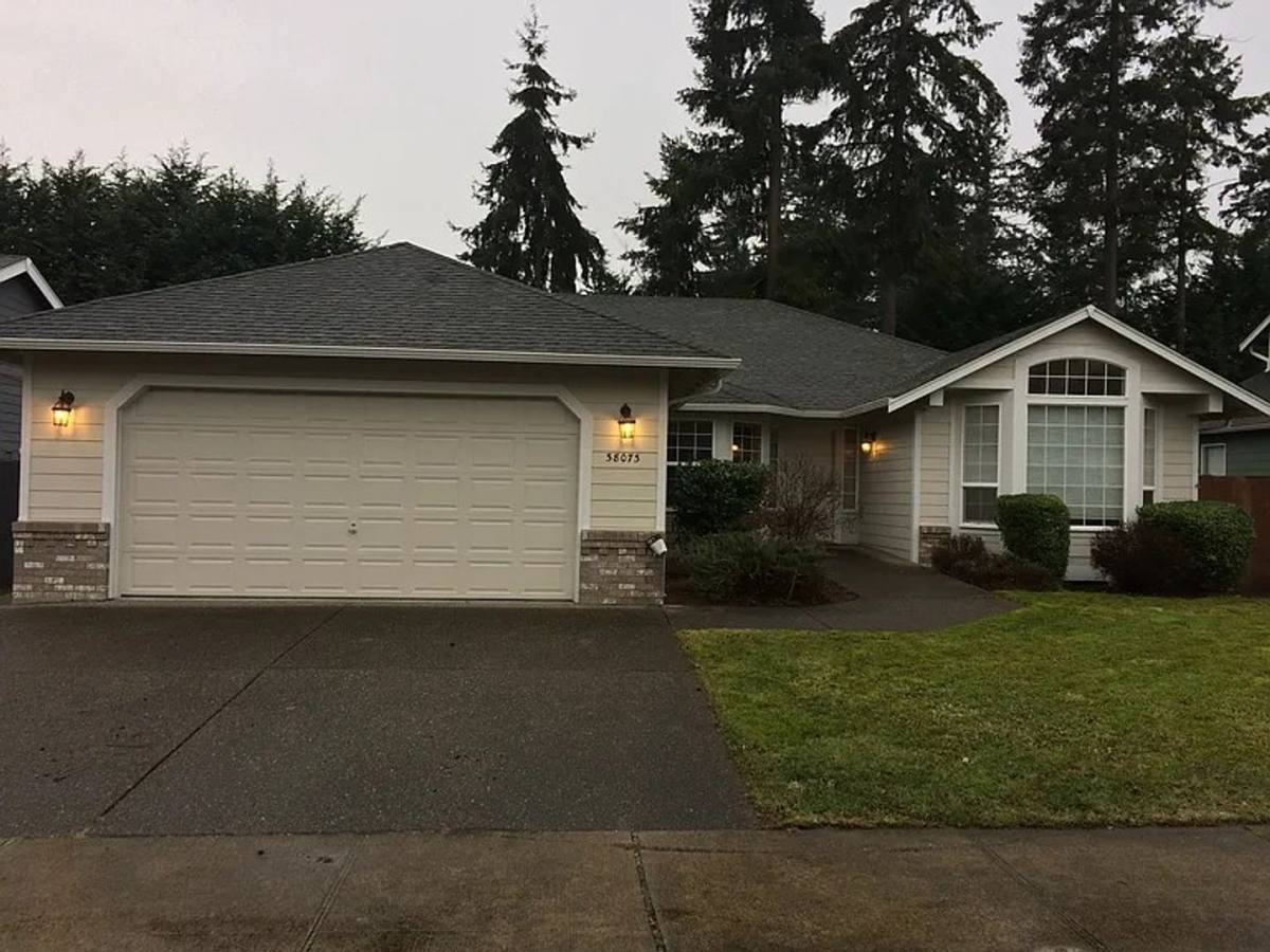 House for rent at 38073 38th Ave S, Auburn, WA 98001