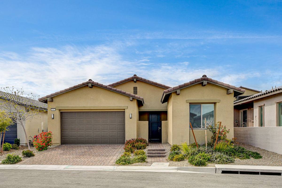 House for rent at 97 Sarabeth St, Las Vegas, NV 89138