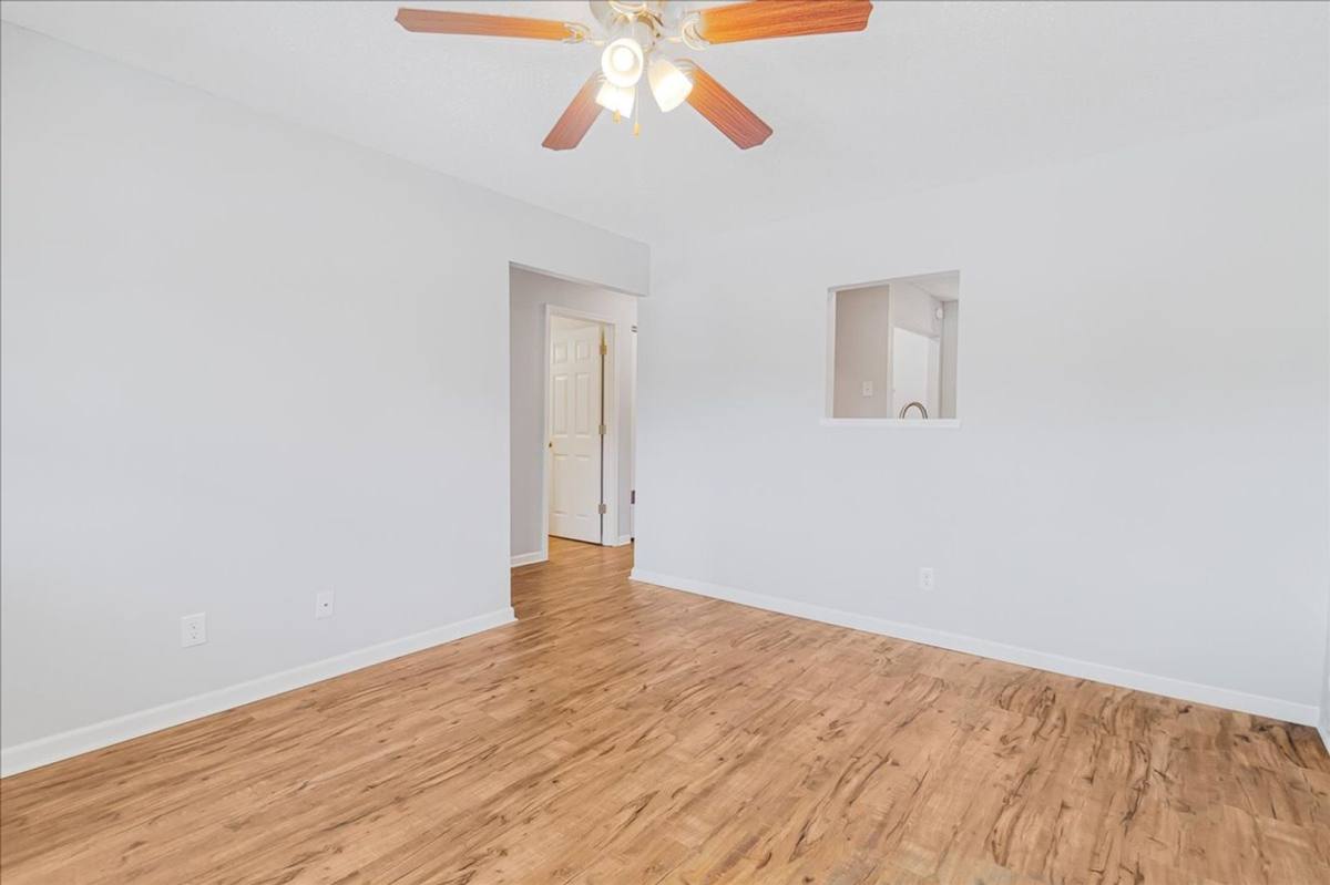 Apartment for rent at 830 Priaire Hill, Warrensburg, MO 64093
