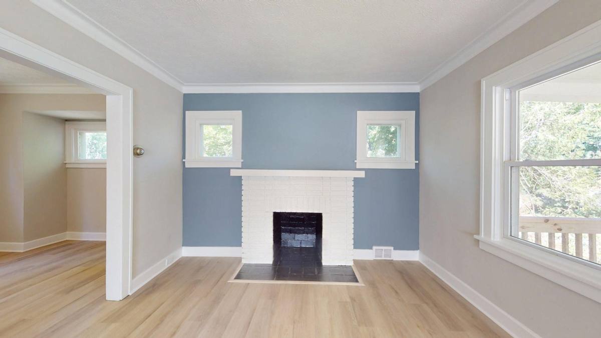 House for rent at 4528 Rainbow Rd, Cleveland, OH 44121