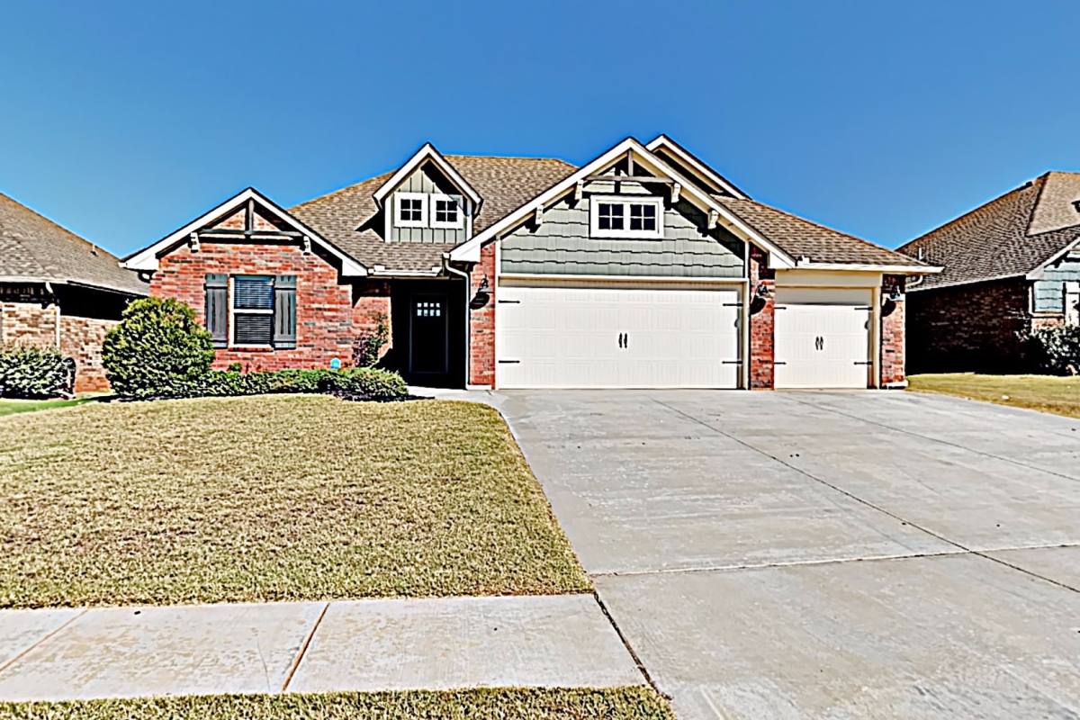 House for rent at 4201 SE 38th St, Norman, OK 73071