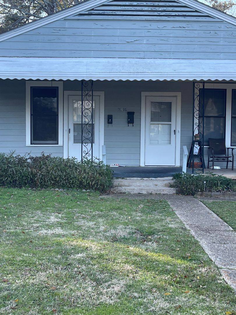 House for rent at 2310 Scovell #A, Shreveport, LA 71104