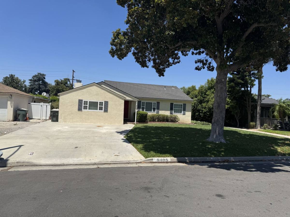 House for rent at 5405 Granada Ave, Riverside, CA 92504