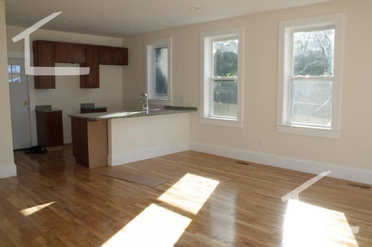 Apartment for rent at 4-6 Larose Place #2B, Brighton, MA 02135