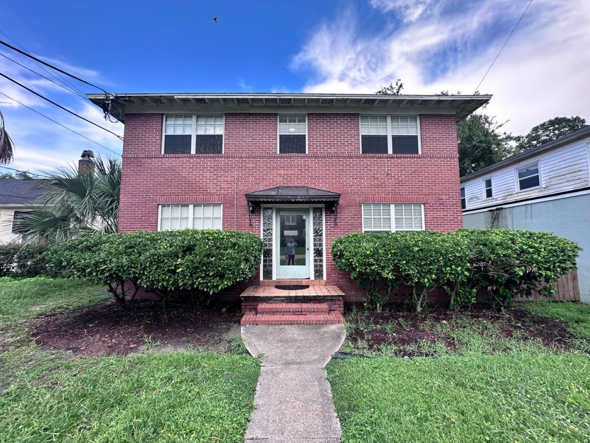 Apartment for rent at 1731 Flagler Ave, Jacksonville, FL 32207