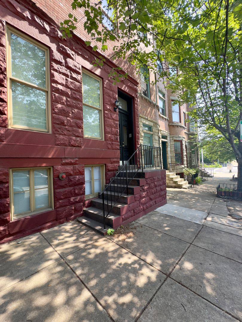 Apartment for rent at 214 E Biddle St, Baltimore, MD 21202
