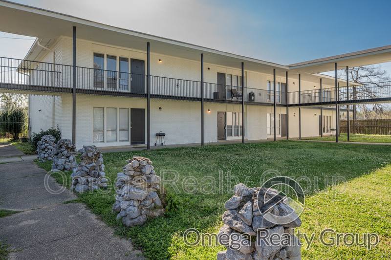 Apartment for rent at 4724 S Court St, Montgomery, AL 36105