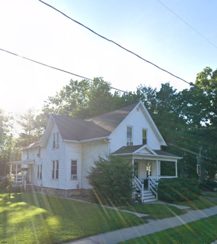 Apartment for rent at 723 Wright St, Oshkosh, WI 54901