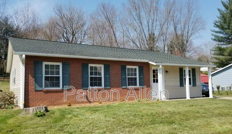 House for rent at 88 Lees Creek Rd, Asheville, NC 28806