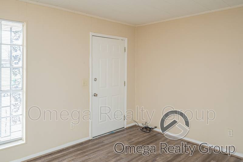 Apartment for rent at 1507 7th Ave #7, Jasper, AL 35501