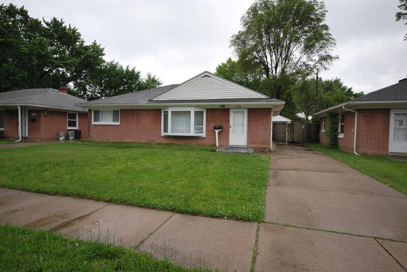 House for rent at 1136 E Barrett, Madison Heights, MI 48071