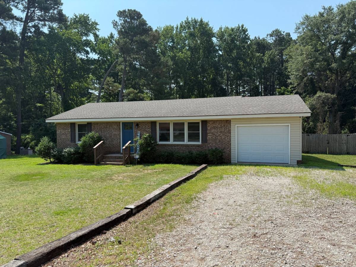 House for rent at 4802 Arabia Rd, Raeford, NC 28376