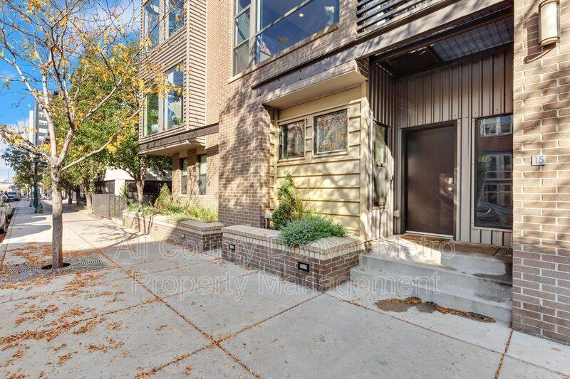 Townhouse for rent at 2900 Inca St #15, Denver, CO 80202