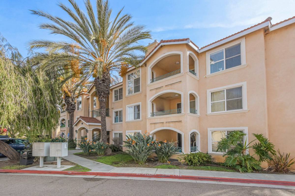 House for rent at 100 N River Circle, Oceanside, CA 92057