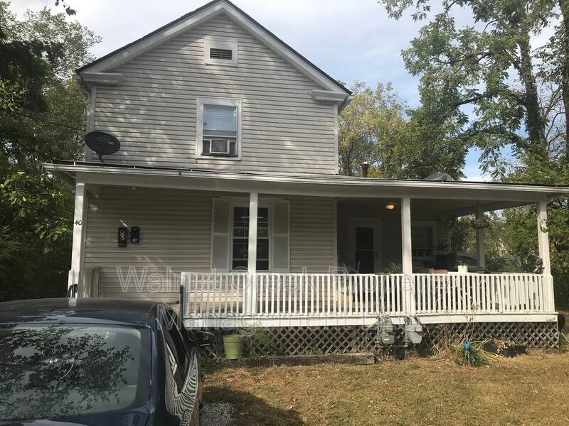 Apartment for rent at 40 Locust St, Oberlin, OH 44074