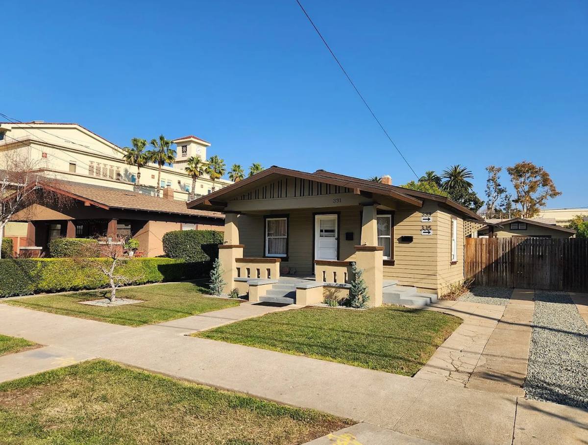 House for rent at 331 Olive St, Orange, CA 92866