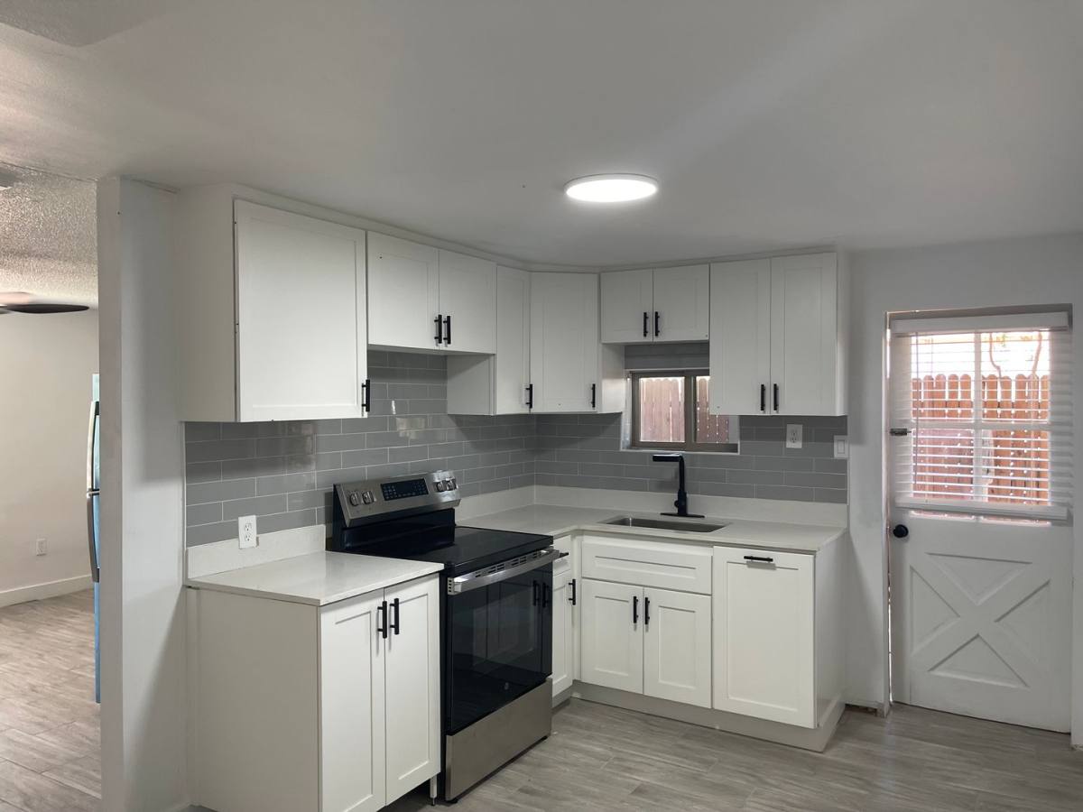 Apartment for rent at 5113 & 5123 N 17th Ave, Phoenix, AZ 85015