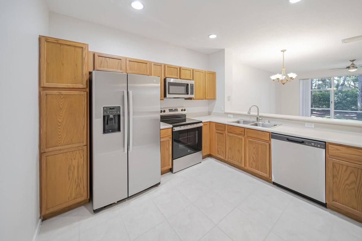 Townhouse for rent at 9755 Porta Leona Lane, Boynton Beach, FL 33472