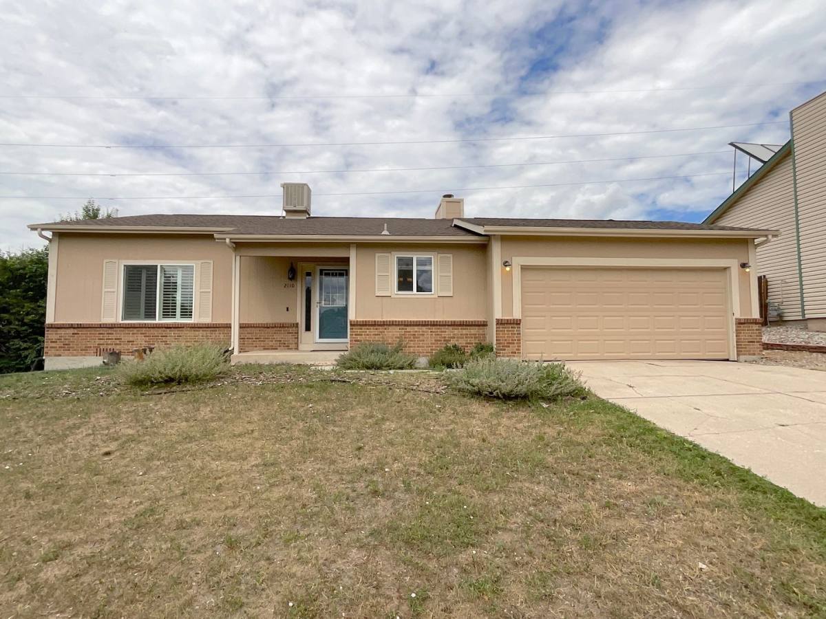 House for rent at 2110 Whitehorn Dr N, Colorado Springs, CO 80920