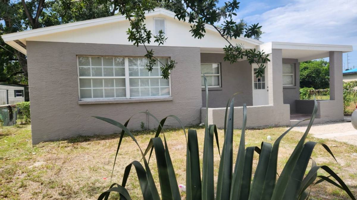House for rent at 2707 E 19th St, Tampa, FL 33605