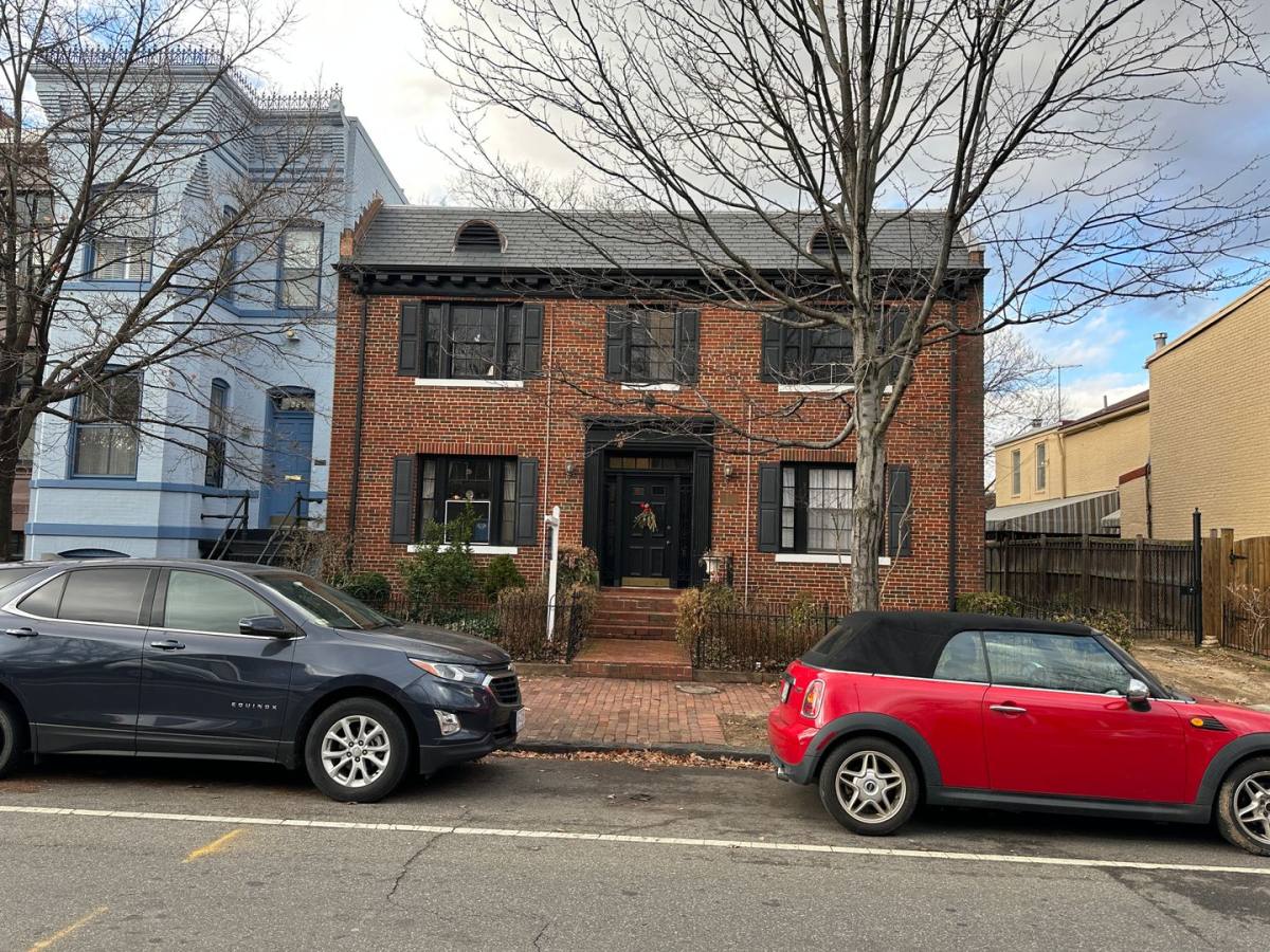 Apartment for rent at 223 6th St #SE, Washington, DC 20003
