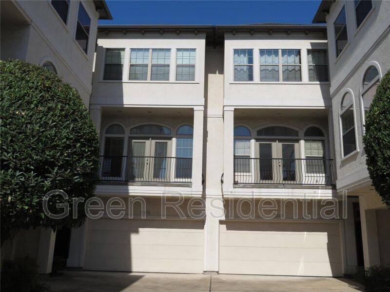 House for rent at 5908 Center St, Houston, TX 77007