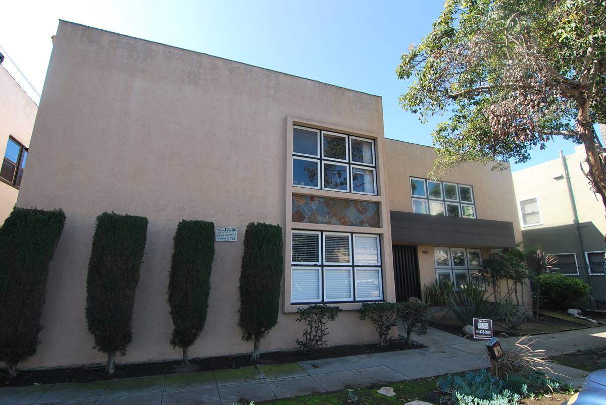 Apartment for rent at 952 E 2nd St, Long Beach, CA 90802
