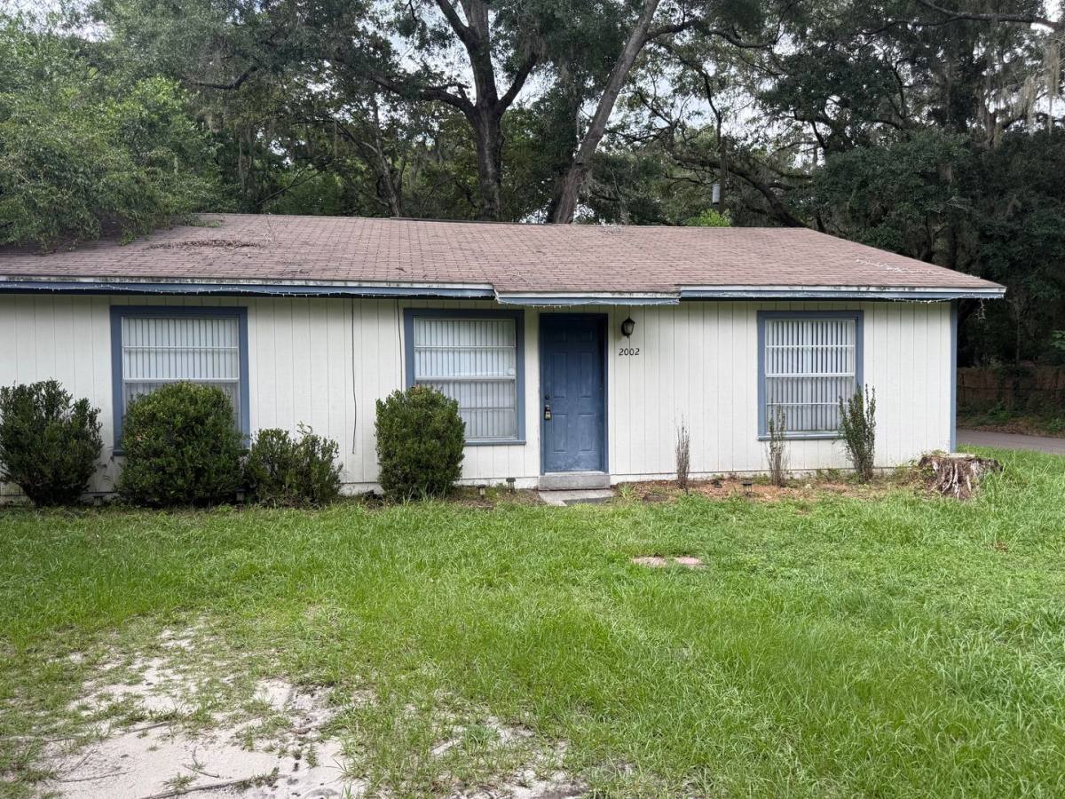 House for rent at 2002 NW 31st Ave, Gainesville, FL 32605
