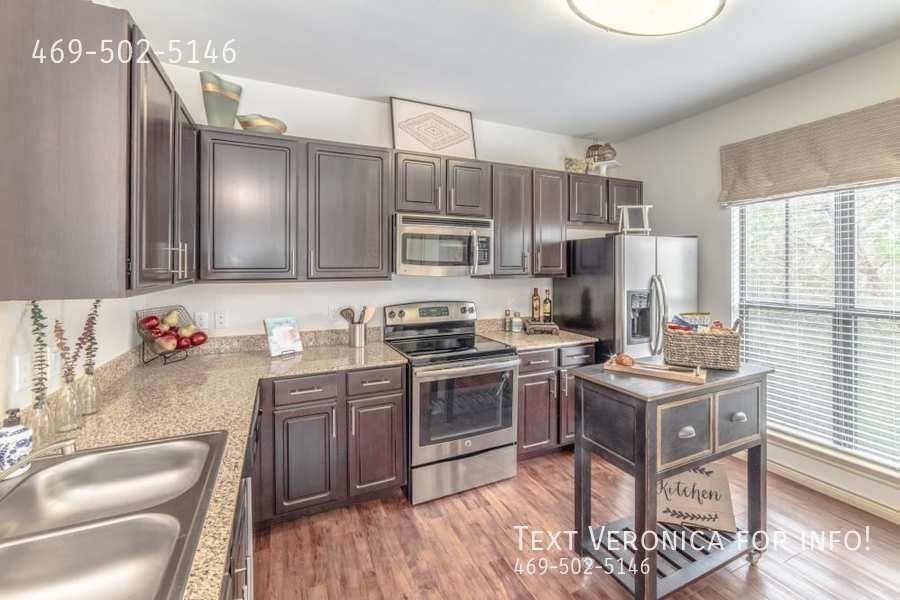 Apartment for rent at 8001 S IH-35, Austin, TX 78744