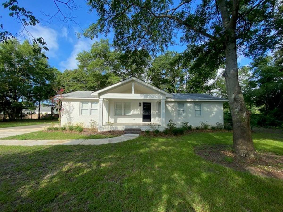 House for rent at 102 Edgewater Club Rd Tpp, Wilmington, NC 28411