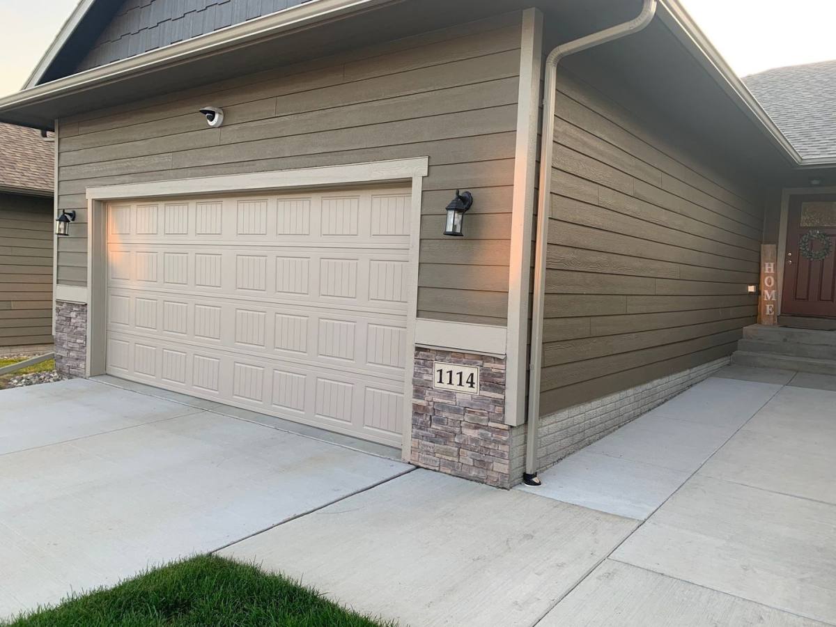 House for rent at 1114 N Brennan Court, Sioux Falls, SD 57110