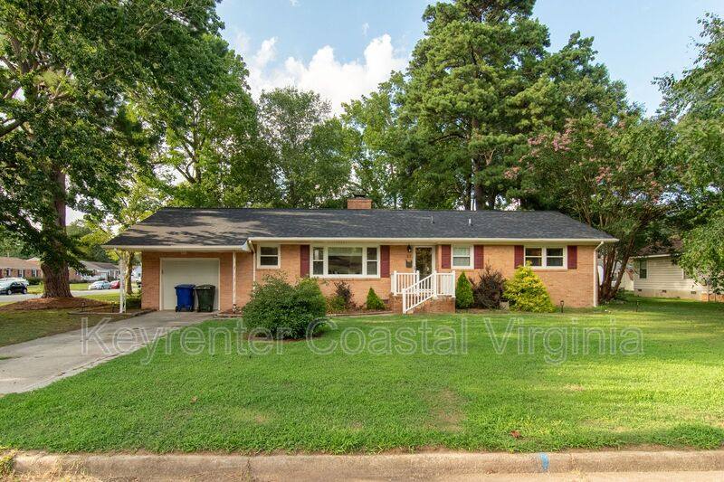 House for rent at 63 Middlesex Rd, Newport News, VA 23606