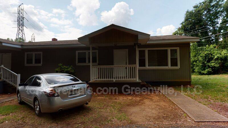 Apartment for rent at 1427-A Grant Circle, Spartanburg, SC 29307