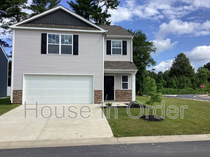 House for rent at 73 Lillian Lane, Hendersonville, NC 28792
