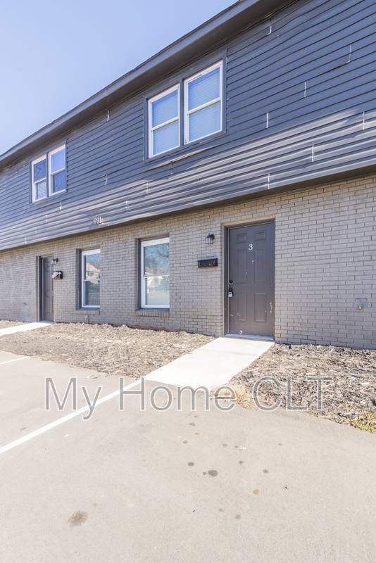 Apartment for rent at 931 Cantwell St #3, Charlotte, NC 28208
