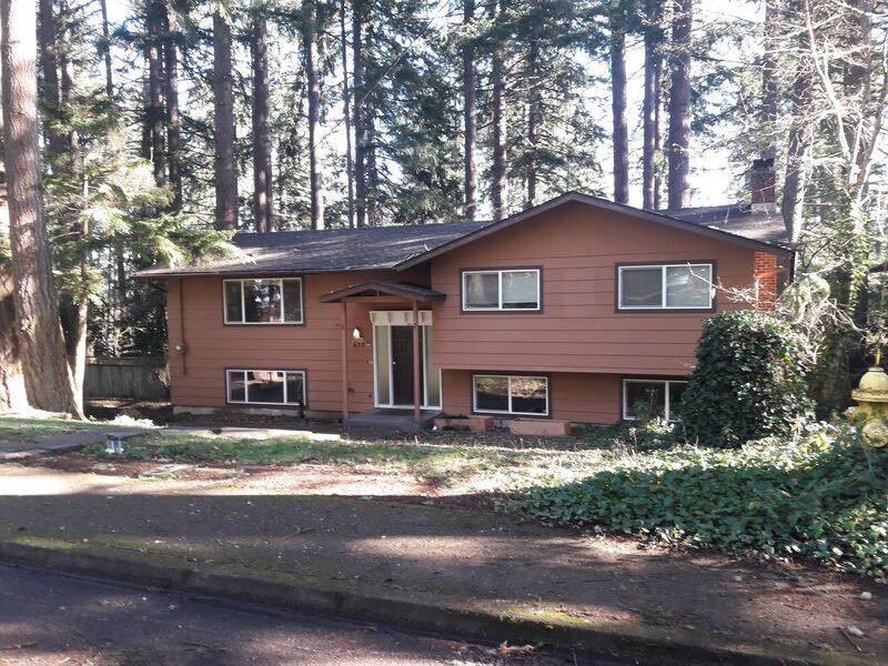 House for rent at 635 Kingswood Ave, Eugene, OR 97405