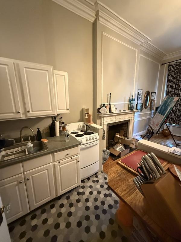 Apartment for rent at 28 Willett St, Albany, NY 12210