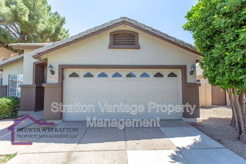 House for rent at 3921 E Barbarita Ave, Gilbert, AZ 85234