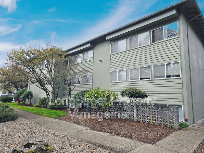Apartment for rent at 915 SW Adams Ave #4, Corvallis, OR 97333