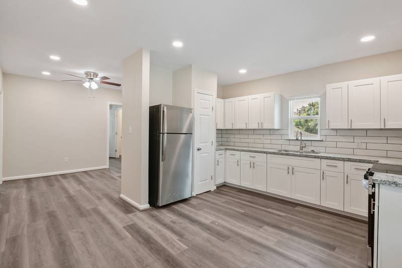 Apartment for rent at 4313 Harrisburg Blvd #9, Houston, TX 77003