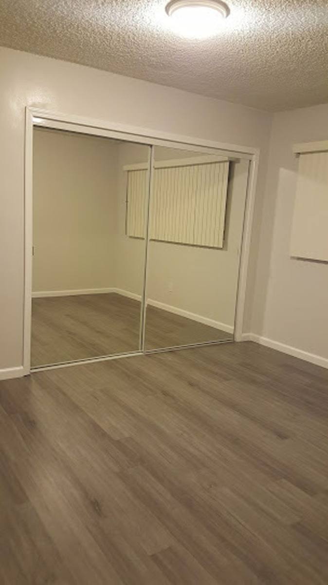 Apartment for rent at 611 S Fir Ave, Inglewood, CA 90301