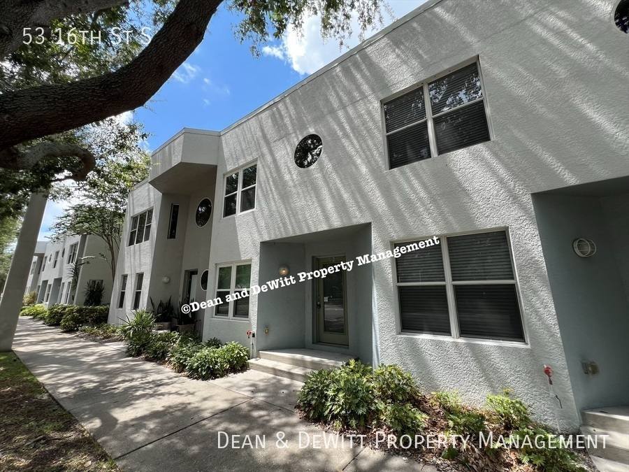 Apartment for rent at 53 16th St S, Saint Petersburg, FL 33705