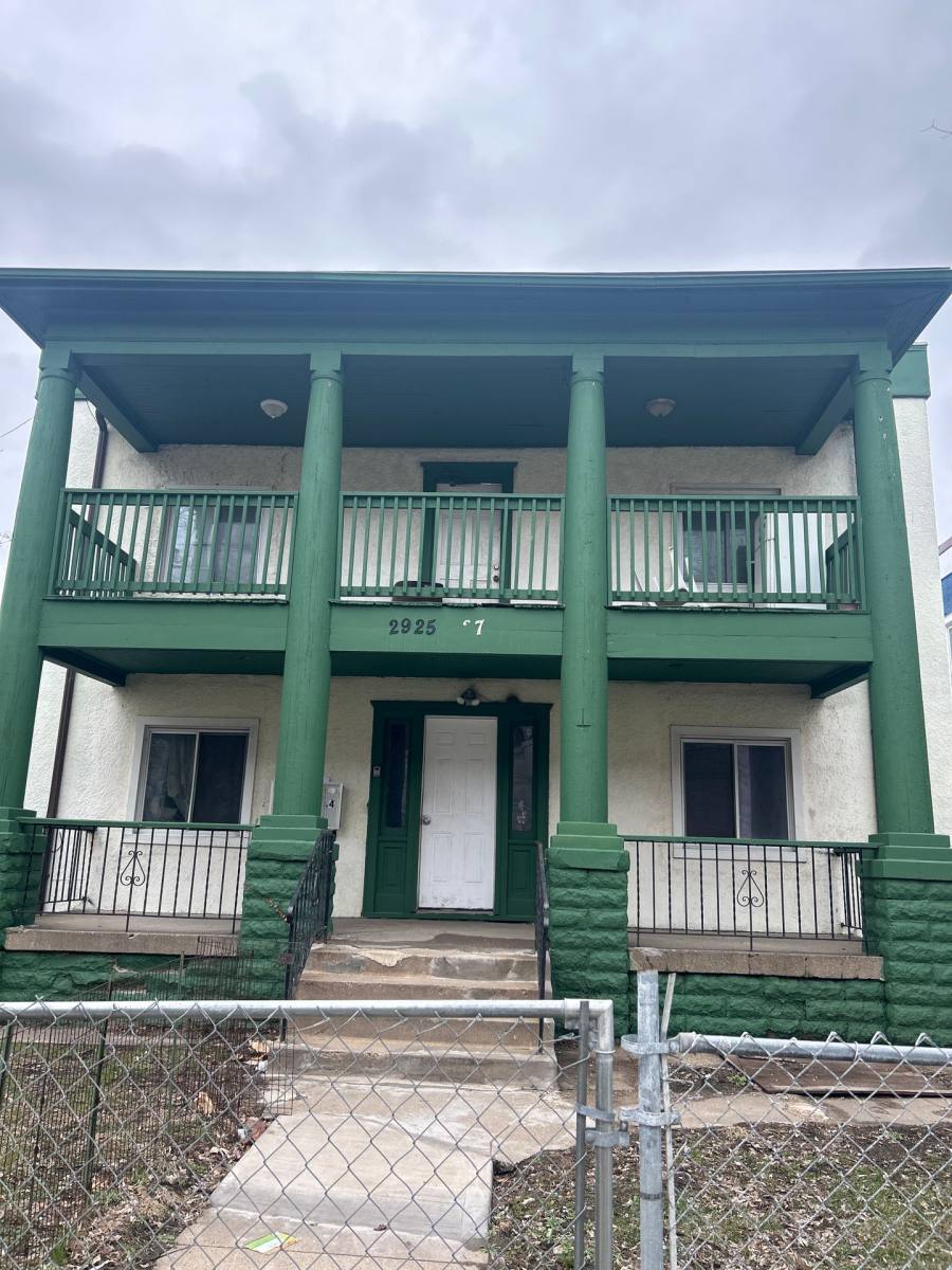 Apartment for rent at 2925 2nd Ave S, Minneapolis, MN 55408